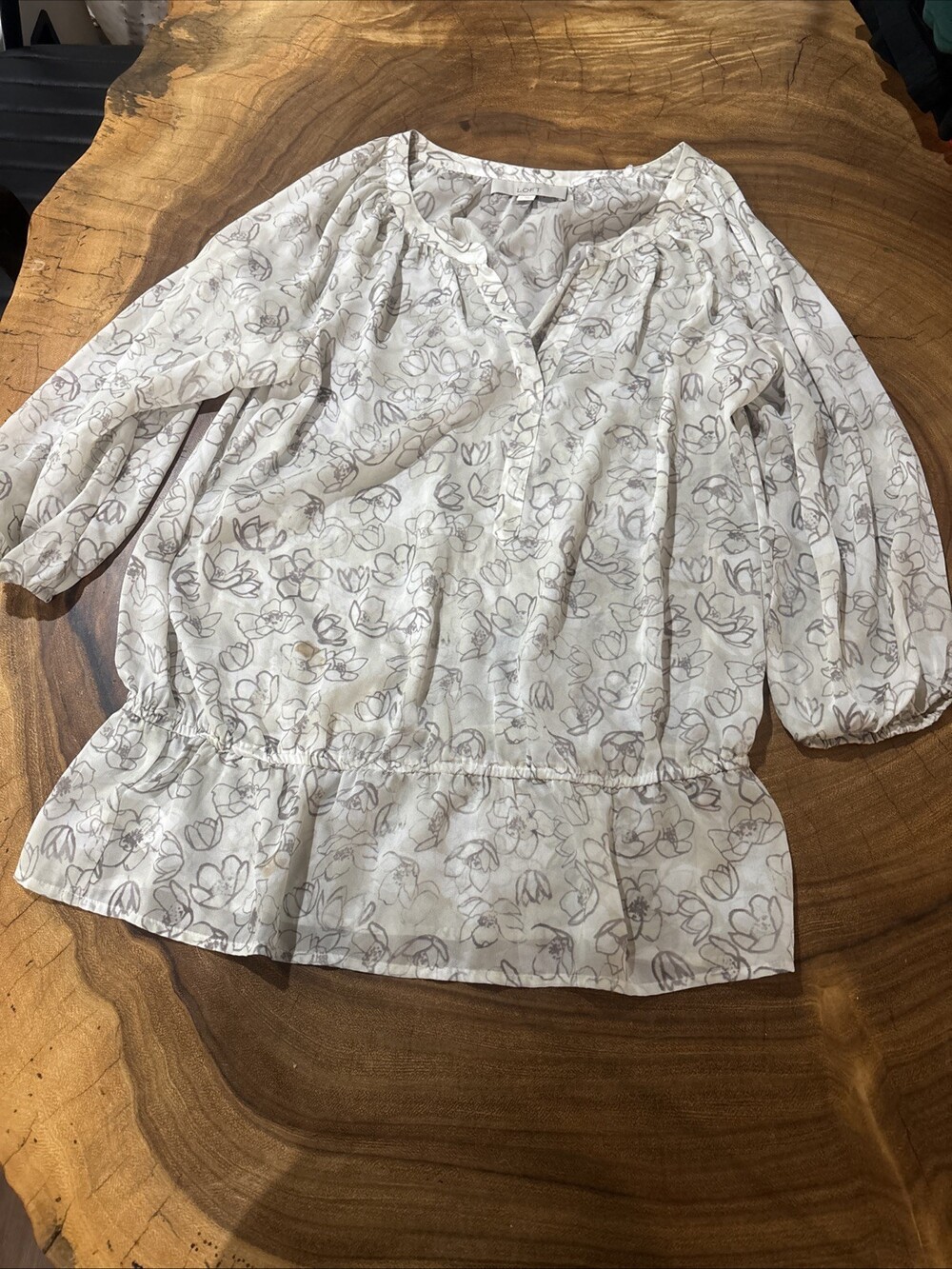 Ann Taylor Loft Women's Gray & Tan Flowered 3/4 Sleeve Blouse Size M